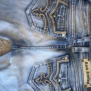 Rock revival jeans